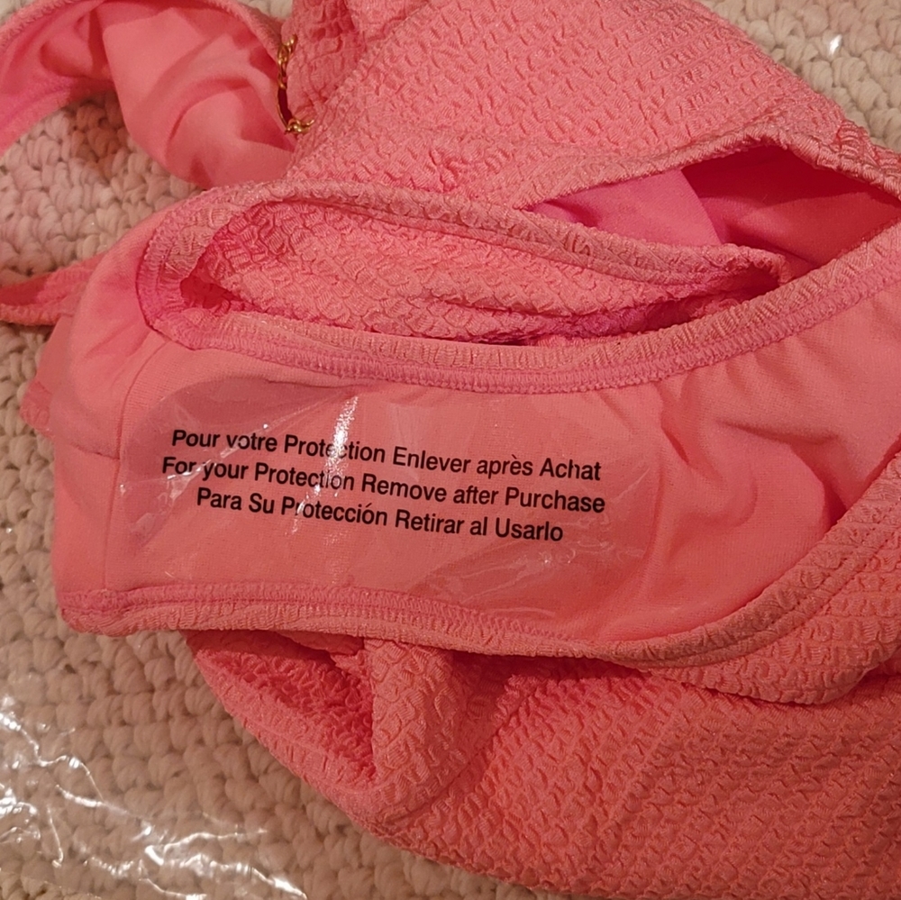 One-piece swimsuit by Betsey Johnson pink retro style rosebud detail, small NEW - Picture 16 of 16